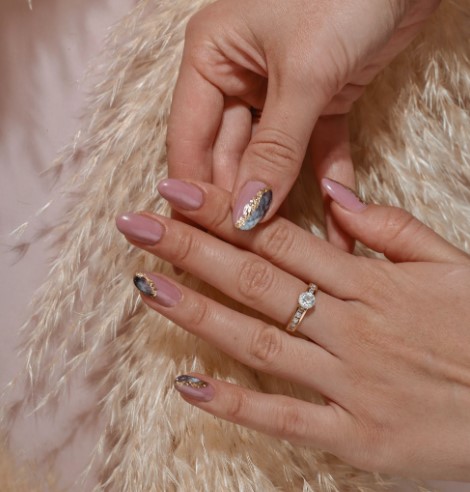 Manicure Tradicional Manicure Tradicional